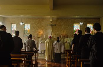 Porquê você precisa gastar mais tempo organizando a liturgia da sua paróquia